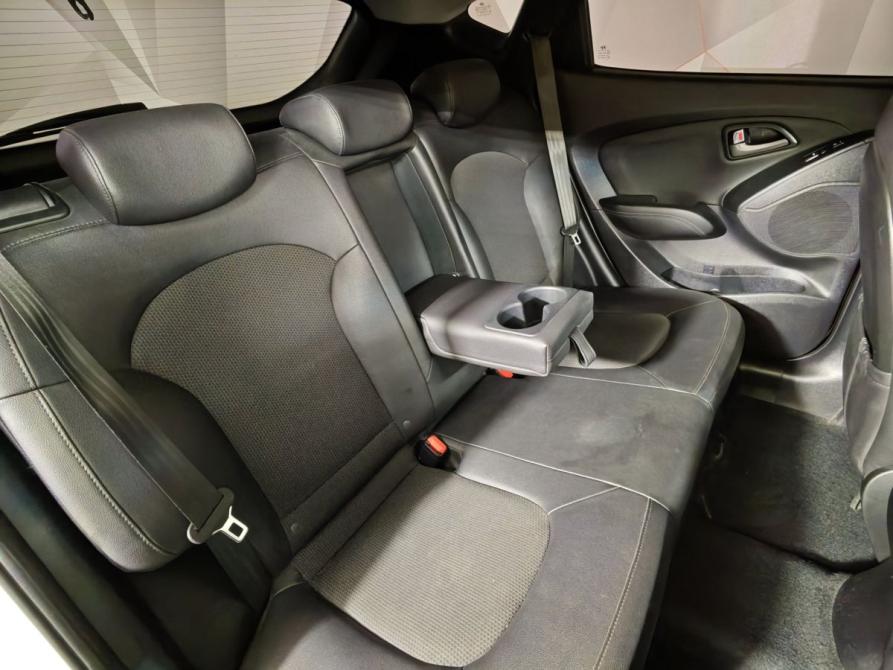 Hyundai ix35 I Рестайлинг Москва  - изображение 17