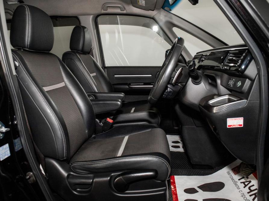 Honda Stepwgn V Рестайлинг Иркутск  - изображение 5