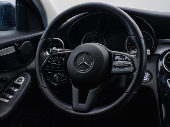 Mercedes-Benz C-Класс IV (W205) Рестайлинг с пробегом 2018 года, цена 2 459 000 рублей, 96348 км, седан, Автокод Объявления