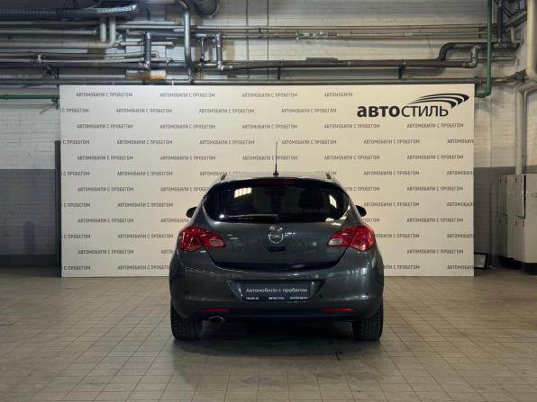 Opel Astra J с пробегом 2012 года, цена 599 000 рублей, 178000 км, хэтчбек, Автокод Объявления