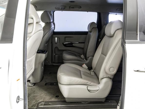 Kia Carnival III с пробегом 2019 года, цена 2 499 000 рублей, 54364 км, минивэн, Автокод Объявления
