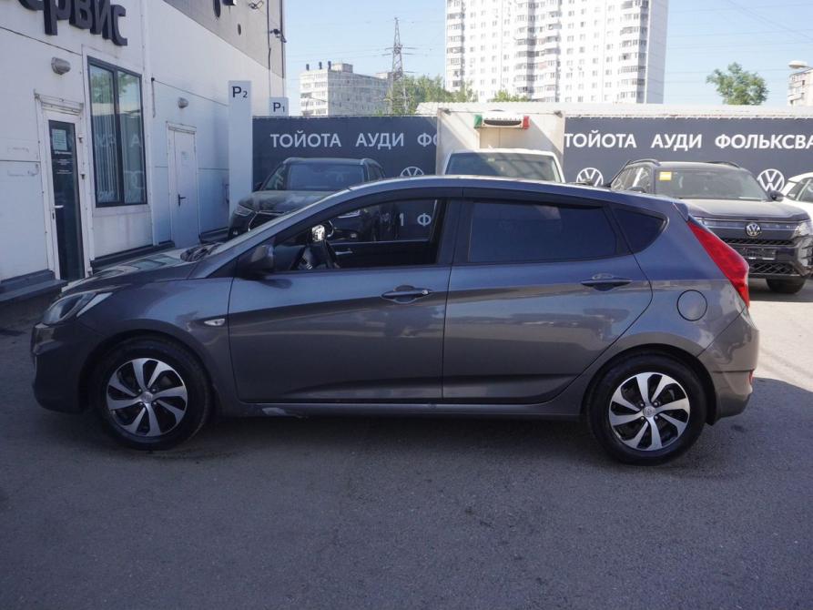 Hyundai Solaris I Москва  - изображение 8