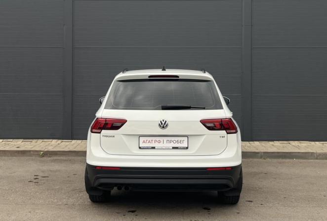 Volkswagen Tiguan II с пробегом 2017 года, цена 1 590 000 рублей, 173205 км, внедорожник, Автокод Объявления