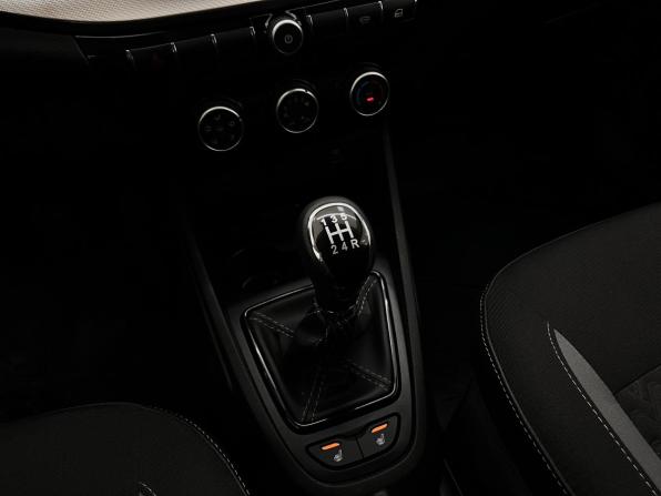 Lada (ВАЗ) Vesta I Рестайлинг (NG) с пробегом 2024 года, цена 1 495 000 рублей, 5256 км, седан, Автокод Объявления