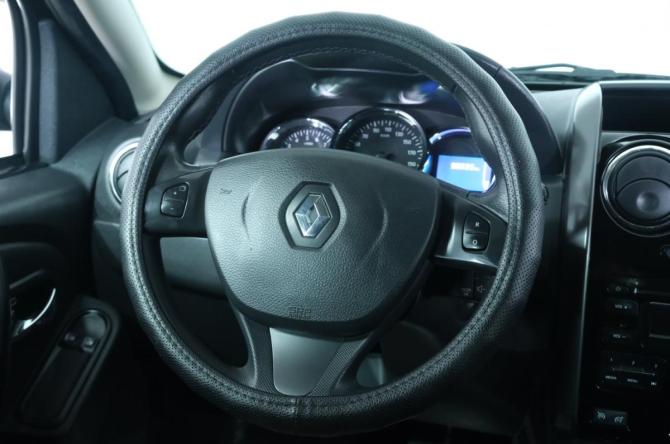 Renault Duster I Рестайлинг с пробегом 2015 года, цена 1 319 000 рублей, 99200 км, внедорожник, Автокод Объявления