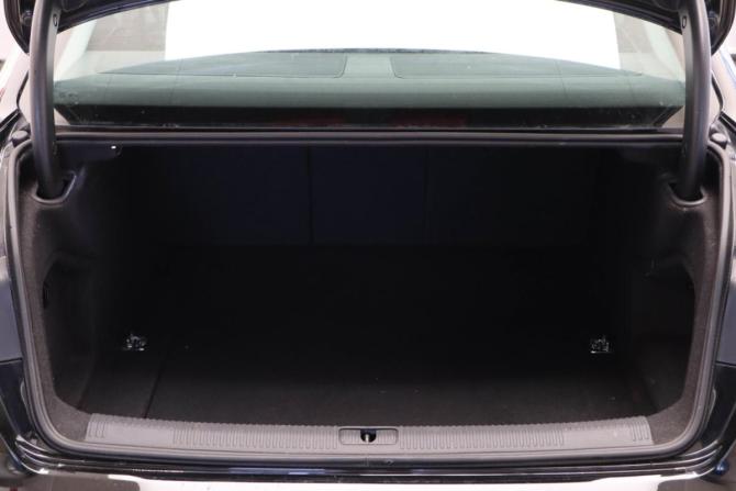 Audi A4 V (B9) с пробегом 2016 года, цена 2 150 000 рублей, 115204 км, седан, Автокод Объявления