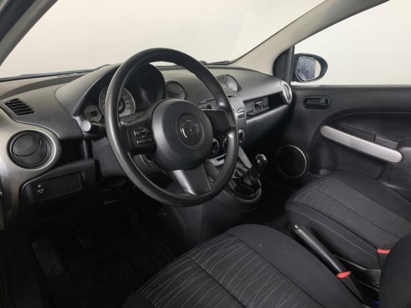 Mazda 2 II (DE) с пробегом 2008 года, цена 420 000 рублей, 195510 км, хэтчбек, Автокод Объявления