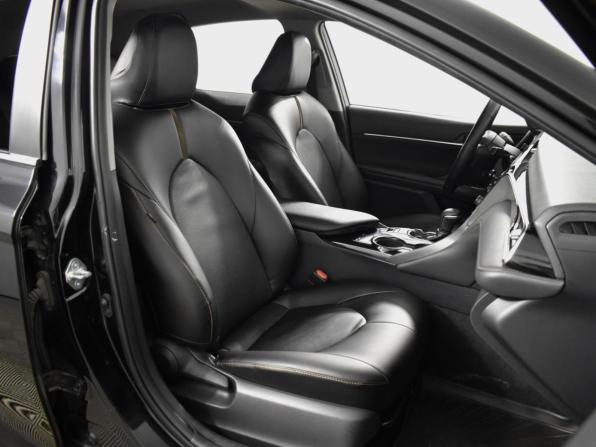 Toyota Camry VIII (XV70) с пробегом 2021 года, цена 2 179 900 рублей, 147180 км, седан, Автокод Объявления