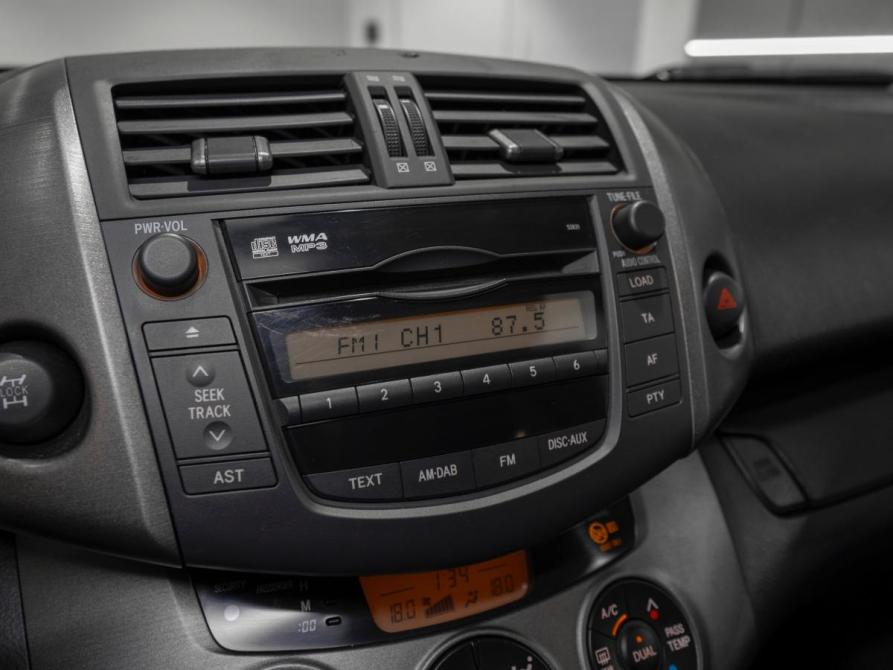 Toyota RAV4 III (XA30) Рестайлинг Москва  - изображение 17