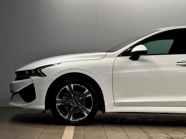 Kia K5 III с пробегом 2021 года, цена 2 500 000 рублей, 97123 км, седан, Автокод Объявления