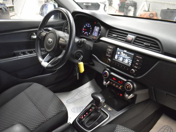 Kia Rio IV с пробегом 2019 года, цена 1 629 000 рублей, 52913 км, хэтчбек, Автокод Объявления
