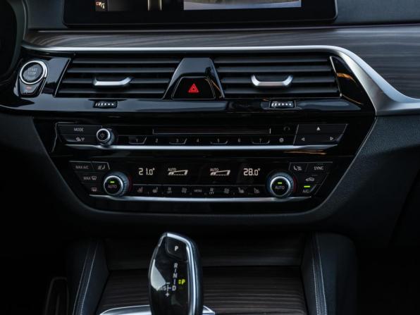 BMW 5 серии VII (G30/G31/G38) с пробегом 2018 года, цена 3 948 000 рублей, 153506 км, седан, Автокод Объявления