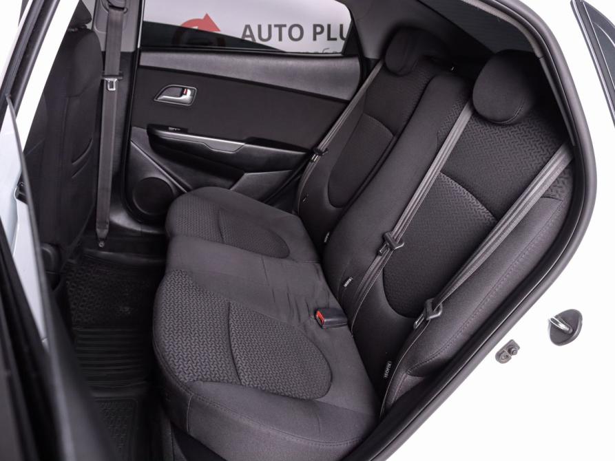 Kia Rio III Рестайлинг Минеральные Воды  - изображение 9