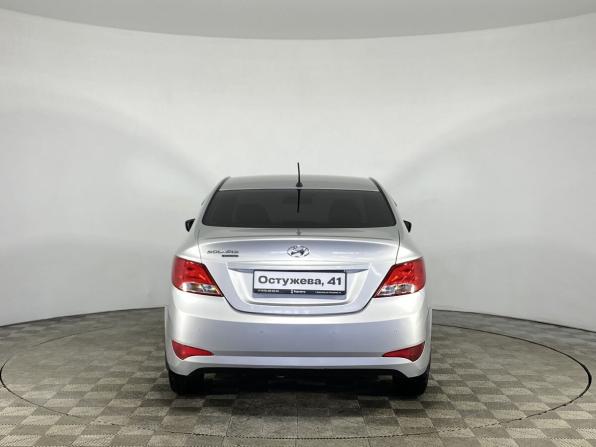 Hyundai Solaris I Рестайлинг с пробегом 2016 года, цена 869 000 рублей, 174149 км, седан, Автокод Объявления