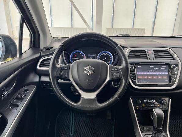 Suzuki SX4 II (S-Cross) с пробегом 2014 года, цена 990 000 рублей, 243511 км, хэтчбек, Автокод Объявления
