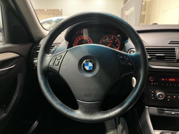 BMW X1 I (E84) Рестайлинг с пробегом 2013 года, цена 1 300 000 рублей, 179040 км, внедорожник, Автокод Объявления