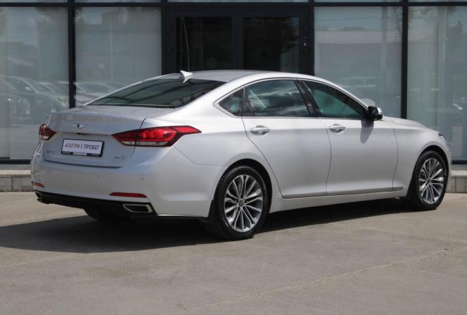 Hyundai Genesis II с пробегом 2015 года, цена 1 950 000 рублей, 183883 км, седан, Автокод Объявления