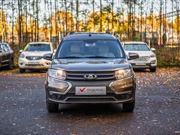 Lada (ВАЗ) Largus I Рестайлинг с пробегом 2025 года, цена 1 600 000 рублей, 12952 км, универсал, Автокод Объявления
