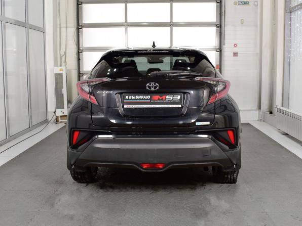 Toyota C-HR I с пробегом 2018 года, цена 2 099 999 рублей, 144761 км, внедорожник, Автокод Объявления