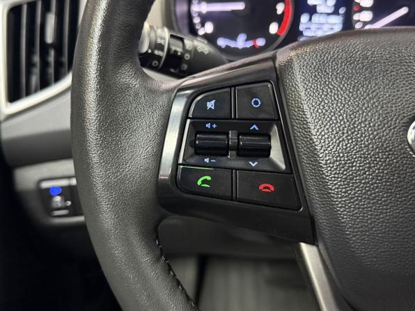 Hyundai Creta I Рестайлинг с пробегом 2020 года, цена 1 900 000 рублей, 111729 км, внедорожник, Автокод Объявления