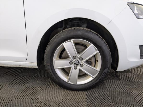 Skoda Rapid I Рестайлинг с пробегом 2019 года, цена 1 375 000 рублей, 96210 км, лифтбек, Автокод Объявления