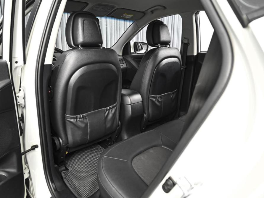 Hyundai ix35 I Рестайлинг Ставрополь  - изображение 11