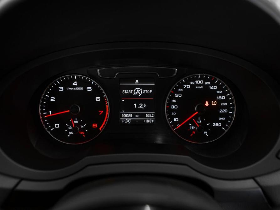 Audi Q3 I (8U) Рестайлинг Москва  - изображение 11