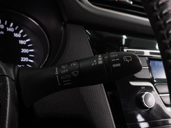 Nissan Qashqai II с пробегом 2015 года, цена 1 379 000 рублей, 122451 км, внедорожник, Автокод Объявления