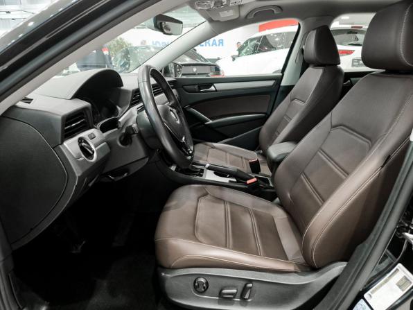 Volkswagen Passat B8 Рестайлинг с пробегом 2021 года, цена 2 950 000 рублей, 101500 км, седан, Автокод Объявления