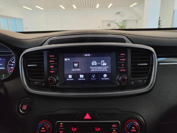 Kia Sorento III Prime Рестайлинг с пробегом 2018 года, цена 2 531 000 рублей, 162077 км, внедорожник, Автокод Объявления