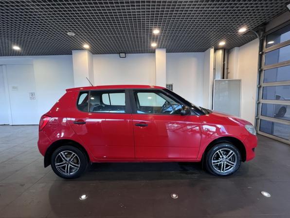 Skoda Fabia II Рестайлинг с пробегом 2013 года, цена 630 000 рублей, 133985 км, хэтчбек, Автокод Объявления