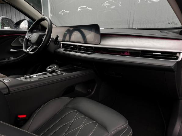 Chery Arrizo 8 с пробегом 2024 года, цена 2 298 400 рублей, 30032 км, седан, Автокод Объявления