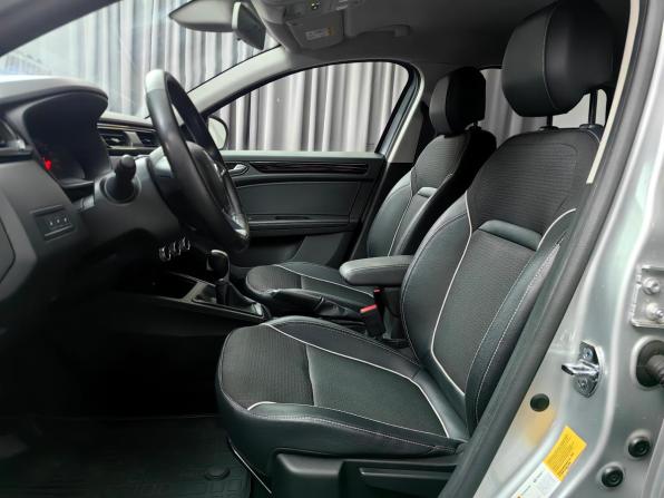 Renault Arkana I с пробегом 2019 года, цена 1 333 000 рублей, 134401 км, внедорожник, Автокод Объявления