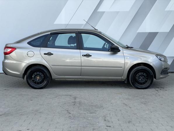 Lada (ВАЗ) Granta I Рестайлинг с пробегом 2021 года, цена 598 000 рублей, 173470 км, лифтбек, Автокод Объявления