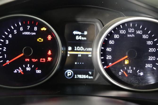 Kia Sportage III Рестайлинг с пробегом 2014 года, цена 1 279 990 рублей, 178264 км, внедорожник, Автокод Объявления