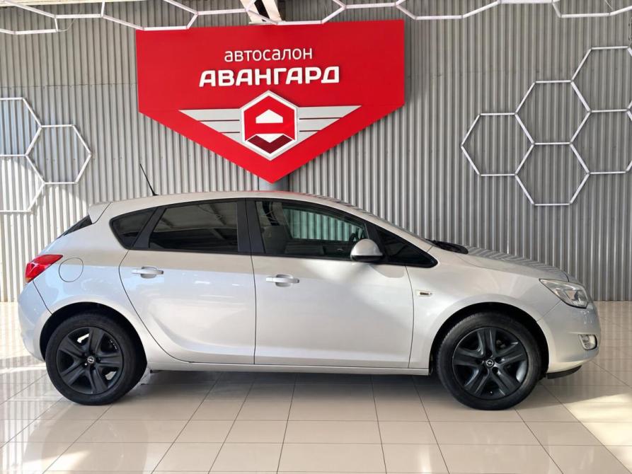 Opel Astra J Альметьевск  - изображение 6