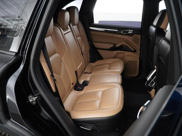 Porsche Cayenne II Рестайлинг (958) с пробегом 2016 года, цена 3 950 000 рублей, 111892 км, внедорожник, Автокод Объявления