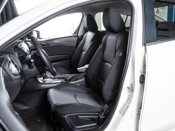 Mazda 3 III (BM) с пробегом 2014 года, цена 1 249 000 рублей, 132482 км, седан, Автокод Объявления
