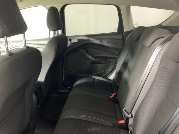 Ford Kuga II Рестайлинг с пробегом 2018 года, цена 1 950 000 рублей, 53766 км, внедорожник, Автокод Объявления