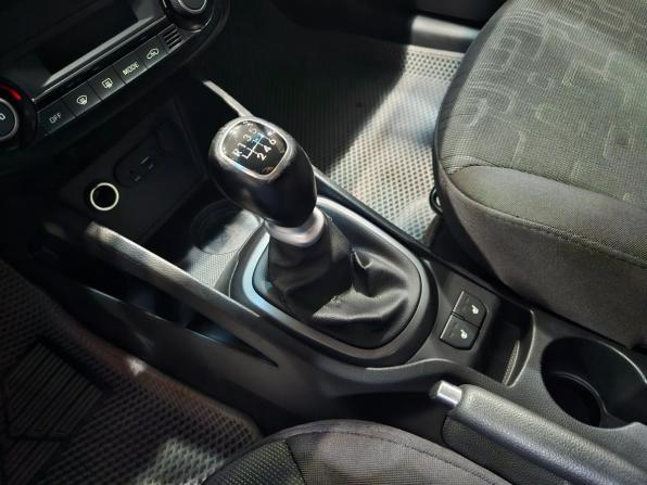 Kia Rio III Рестайлинг с пробегом 2015 года, цена 990 000 рублей, 163181 км, седан, Автокод Объявления