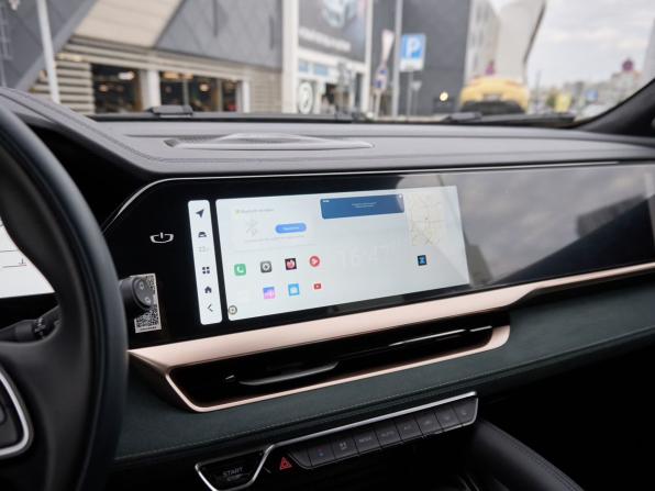 Geely Monjaro I с пробегом 2023 года, цена 3 257 000 рублей, 50007 км, внедорожник, Автокод Объявления
