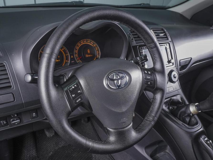 Toyota Auris I Ростов-на-Дону  - изображение 11