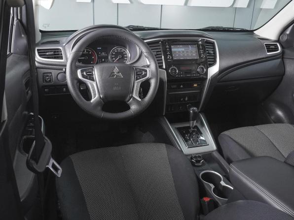 Mitsubishi L200 V Рестайлинг с пробегом 2020 года, цена 3 150 000 рублей, 98356 км, offers.body_type.unknown, Автокод Объявления