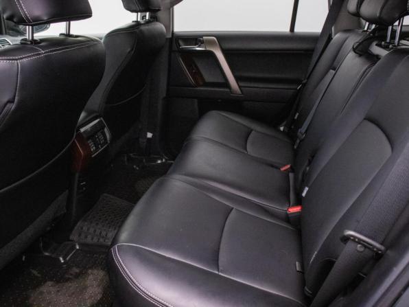 Toyota Land Cruiser Prado 150 Series Рестайлинг 1 с пробегом 2016 года, цена 3 270 000 рублей, 163692 км, внедорожник, Автокод Объявления