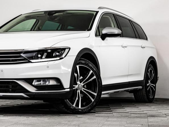 Volkswagen Passat B8 с пробегом 2019 года, цена 2 499 000 рублей, 205663 км, универсал, Автокод Объявления