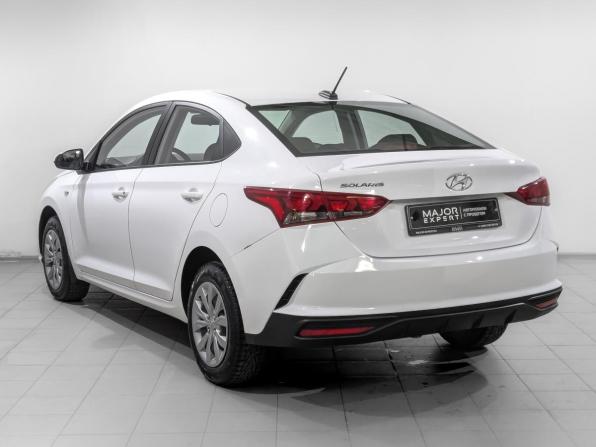 Hyundai Solaris II Рестайлинг с пробегом 2022 года, цена 1 565 000 рублей, 67811 км, седан, Автокод Объявления