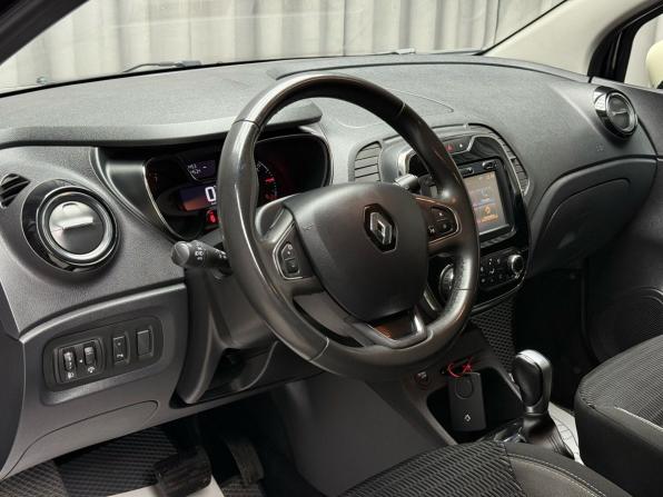 Renault Kaptur I с пробегом 2018 года, цена 1 649 000 рублей, 71453 км, внедорожник, Автокод Объявления