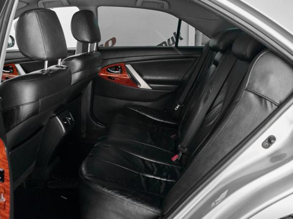 Toyota Camry VI (XV40) Рестайлинг с пробегом 2011 года, цена 1 300 000 рублей, 257939 км, седан, Автокод Объявления