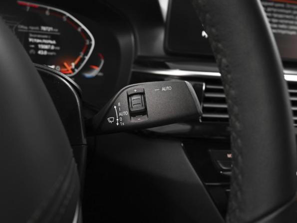 BMW 5 серии VII (G30/G31/G38) Рестайлинг с пробегом 2021 года, цена 3 348 070 рублей, 78721 км, седан, Автокод Объявления
