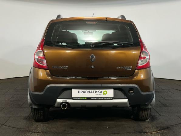 Renault Sandero I с пробегом 2014 года, цена 649 900 рублей, 138123 км, хэтчбек, Автокод Объявления